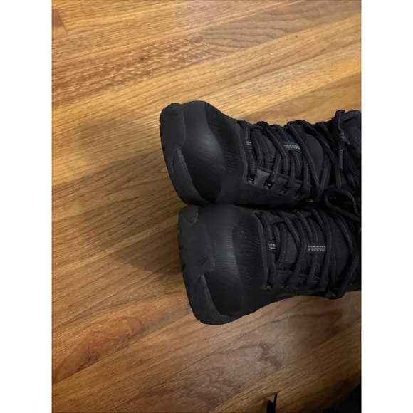 EUC Women's KEEN Utility Composite Toe Metal Free Metguard Mid Work Shoe 1027109 - Picture 10 of 10